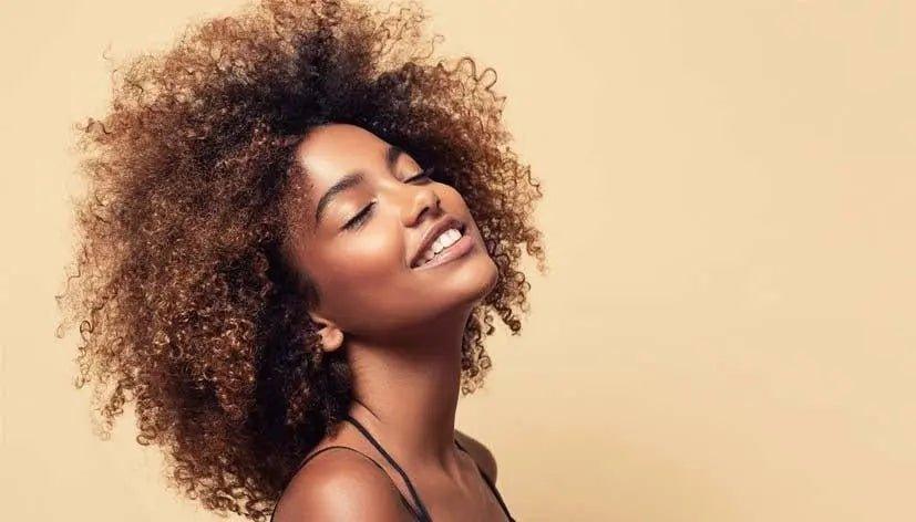 7 Benefits of Using a Humidifier for Natural Hair: Unlocking the Ultimate Hair Health for South Africans - Solenco South Africa